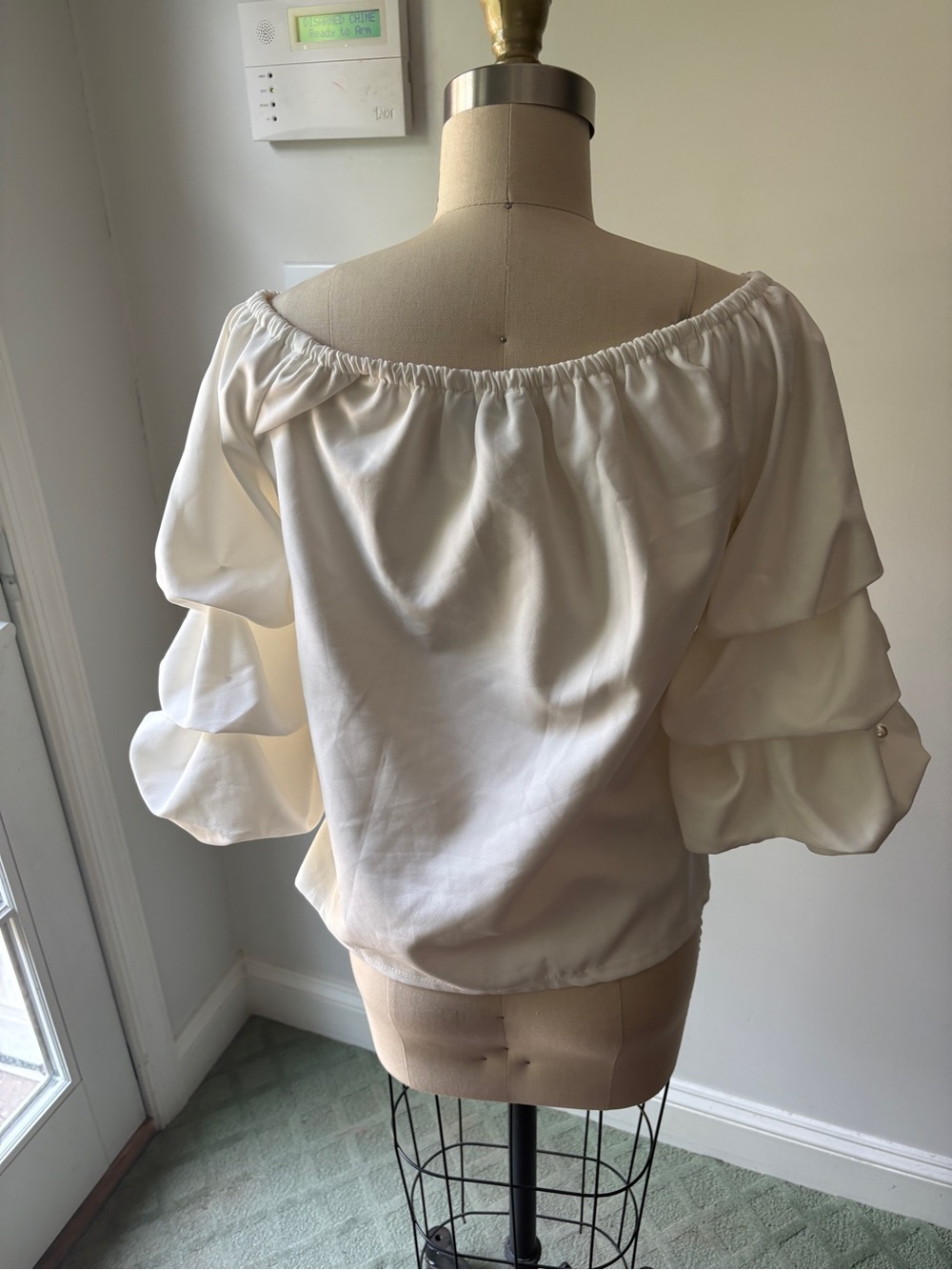 White Off the Shoulder Blouse w Pearl Embellishments - Picture 4 of 5